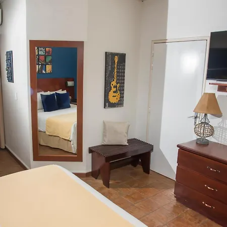 Puerto Playa Suites-2
